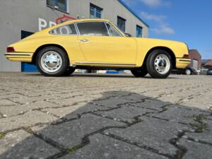 Image 10/70 of Porsche 912 (1965)