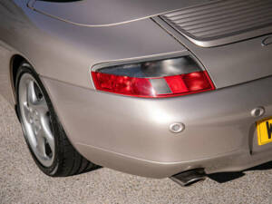 Imagen 20/27 de Porsche 911 Carrera 4 (2000)