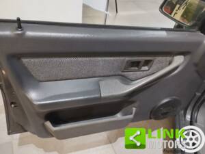Image 5/10 of Volvo 440 (1989)