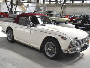 Bild 33/41 von Triumph TR 4A IRS (1965)
