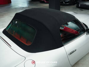 Image 11/25 of BMW Z8 (2000)