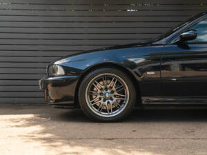 Image 10/56 of BMW M5 (2000)