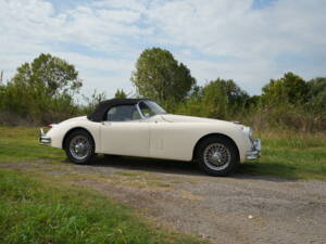 Imagen 31/58 de Jaguar XK 150 3.4 S OTS (1958)