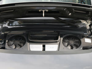 Image 43/43 de Porsche 911 Carrera S &quot;50 Jahre 911&quot; (2013)