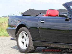 Image 29/44 de Aston Martin Virage Volante (1993)