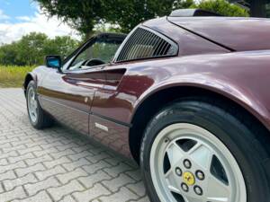 Afbeelding 12/20 van Ferrari 328 GTS (1989)