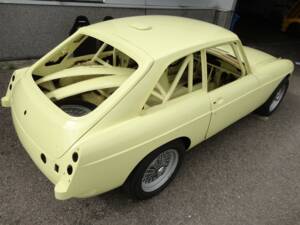 Bild 1/22 von MG MGB GT (1967)