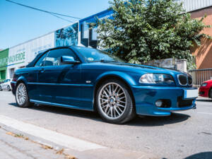 Imagen 8/37 de BMW 325Ci (2002)