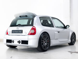 Afbeelding 4/32 van Renault Clio II V6 (2003)