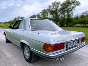 Image 4/16 of Mercedes-Benz 350 SLC (1975)