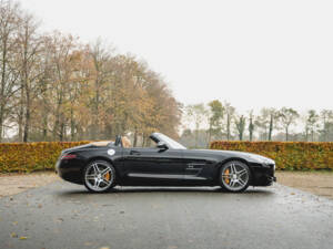 Image 22/100 de Mercedes-Benz SLS AMG Roadster (2011)