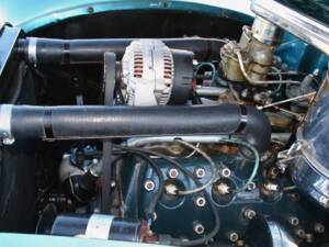 Image 21/28 of Ford Deluxe (1940)