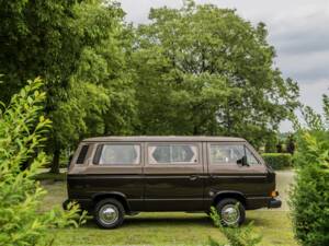 Image 4/80 of Volkswagen T3 Caravelle TD 1.6 (1989)