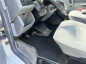 Immagine 36/36 di Volkswagen T4 Multivan 2.5 Syncro (1994)