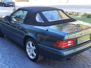 Image 10/19 of Mercedes-Benz SL 320 (2000)