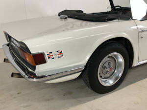 Bild 14/23 von Triumph TR 6 PI (1974)