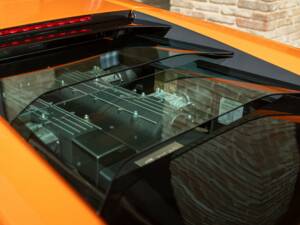 Image 24/50 of Lamborghini Murciélago (2003)