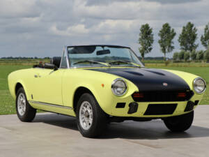 Immagine 11/50 di FIAT 124 Spider CS1 (1975)