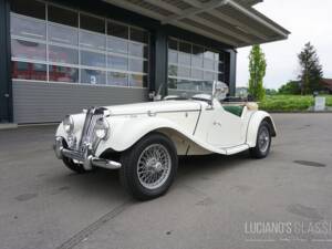 Image 2/70 of MG TF 1500 (1955)