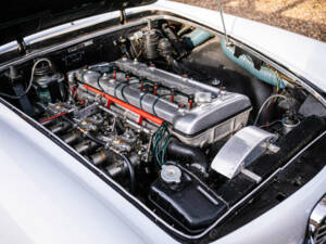 Image 33/50 of Alfa Romeo 2600 Spider (1963)