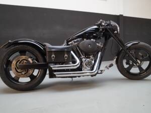 Imagen 3/50 de Harley-Davidson DUMMY (2008)