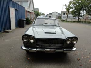 Image 17/50 de Lancia Flaminia GT Touring (1960)