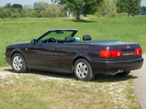 Bild 8/43 von Audi Cabriolet 2.6 (2000)