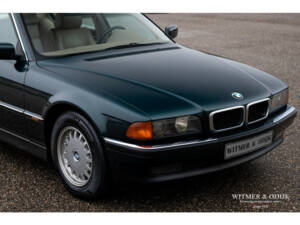 Bild 12/33 von BMW 730i (1995)