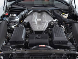 Image 44/48 of Mercedes-Benz SLS AMG Roadster (2012)