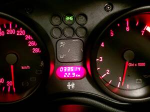 Image 13/21 de Alfa Romeo Spider 3.2 V6 24V (2004)