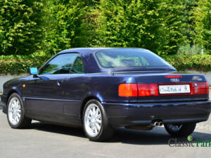 Bild 27/50 von Audi Cabriolet 2.6 (1997)