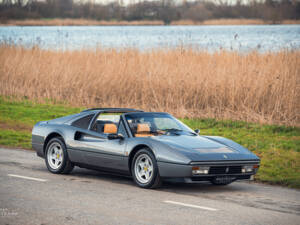 Bild 3/22 von Ferrari 328 GTS (1987)