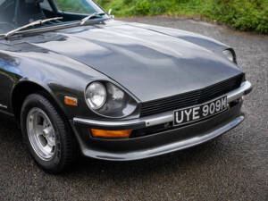 Image 9/29 of Datsun 240 Z (1972)