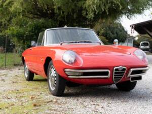 Bild 10/31 von Alfa Romeo 1600 Duetto (1967)