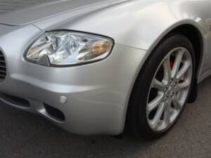 Bild 27/99 von Maserati Quattroporte 4.2 (2007)