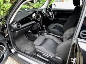 Bild 44/49 von Mini Cooper S (2017)