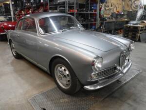 Bild 38/49 von Alfa Romeo Giulietta Sprint Veloce (1958)