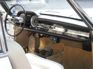 Image 4/10 of Lancia Flaminia Coupe Pininfarina (1961)