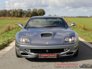 Imagen 10/50 de Ferrari 550 Maranello (1999)