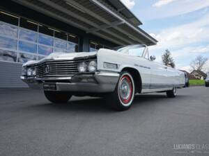 Imagen 12/52 de Buick Electra 225 Custom Convertible (1964)