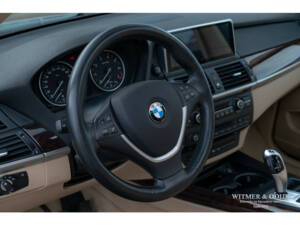 Image 12/28 de BMW X5 xDrive48i (2008)