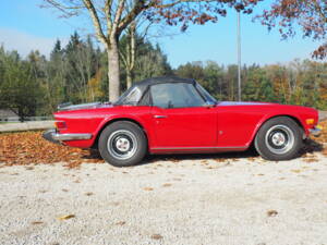Immagine 2/9 di Triumph TR 6 (1976)