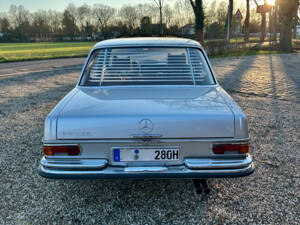 Image 10/20 of Mercedes-Benz 280 SE (1972)