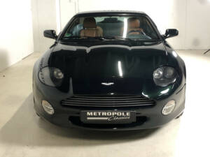 Immagine 4/35 di Aston Martin DB 7 Vantage (2000)