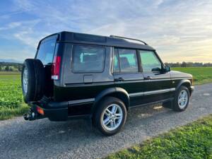 Imagen 7/14 de Land Rover Discovery 4.0 HSE (2000)