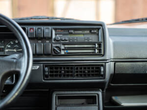 Bild 28/42 von Volkswagen Golf II 1.8 (1989)