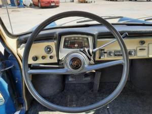 Image 17/30 of DKW F12 (1965)