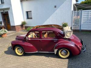 Bild 1/4 von Renault 4 CV Décapotable (1951)