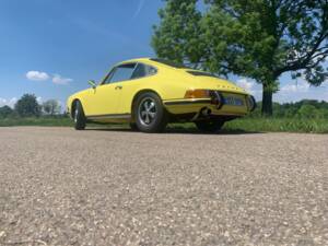 Image 6/22 de Porsche 911 2.4 T &quot;Ölklappe&quot; (1972)