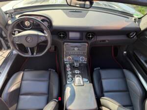 Image 21/40 of Mercedes-Benz SLS AMG GT Roadster (2013)